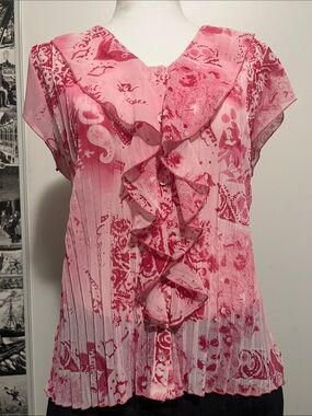 Pink pleated Y2K Ruffle-Front Floral Cap-Sleeve Blouse